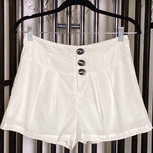Very J White Linen High Waisted Shorts - Size S - Worn Once - Perfect for Summer